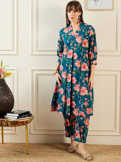 Dhiyona IE Floral Printed V-Neck Straight Tunic With Trousers
