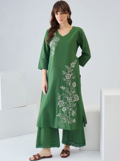 Women Floral Embroidered Regular Thread Work Pure Cotton Kurta with Trousers