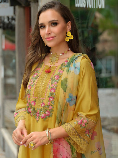Indyancart IE Women Floral Embroidered Regular Thread Work Kurta with Trousers & With Dupatta