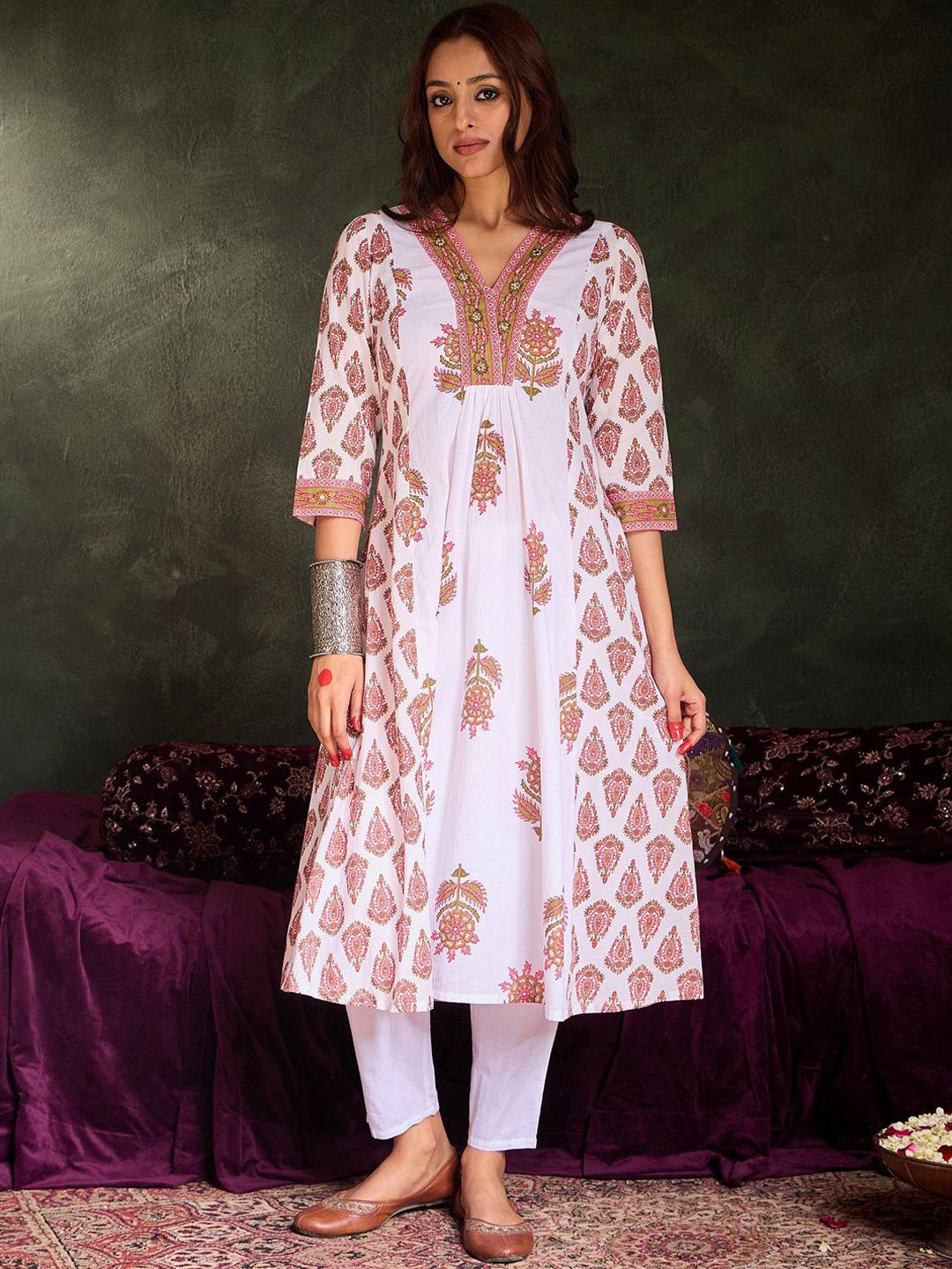 Floral Printed Panelled Pure Cotton A-Line Kurta With Trousers