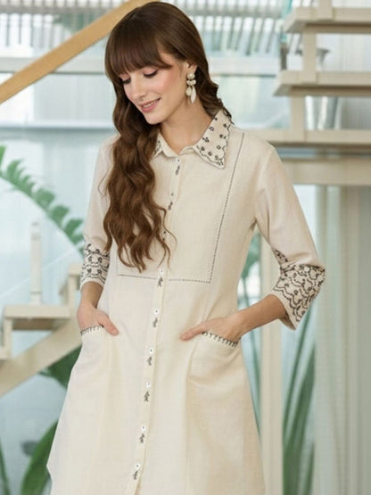 Women Ethnic Motifs Embroidered Regular Thread Work Kurta with Trousers
