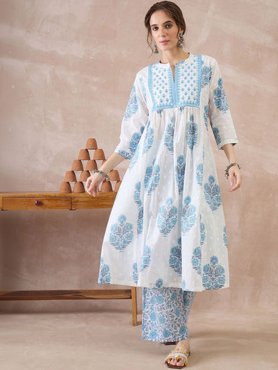 Indyancart IE Women Floral Printed Regular Thread Work Pure Cotton Kurta with Trousers & With Dupatta