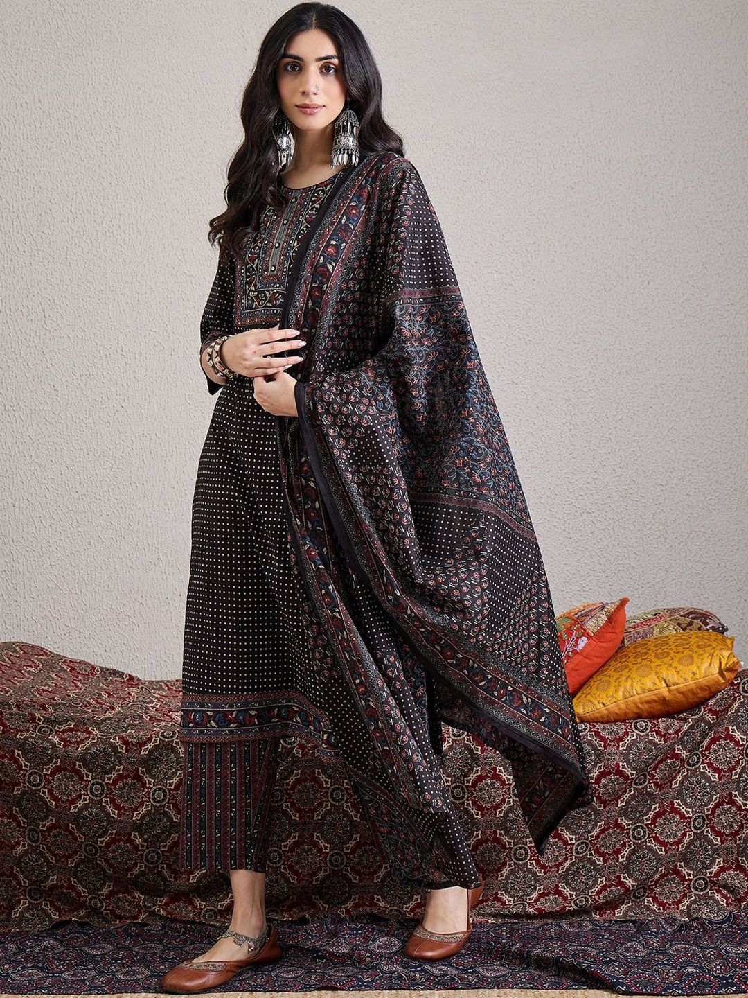 Women Ethnic Motifs Printed Regular Pure Cotton Kurta with Trousers & With Dupatta