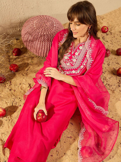 Indyancart IE Women Floral Embroidered Regular Thread Work Liva Kurta with Trousers & With Dupatta