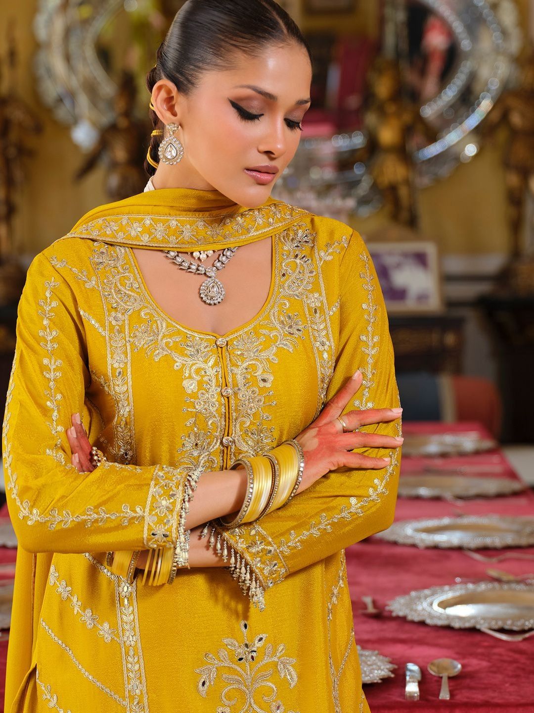 Women Ethnic Motifs Embroidered Regular Thread Work Kurta with Palazzos & With Dupatta