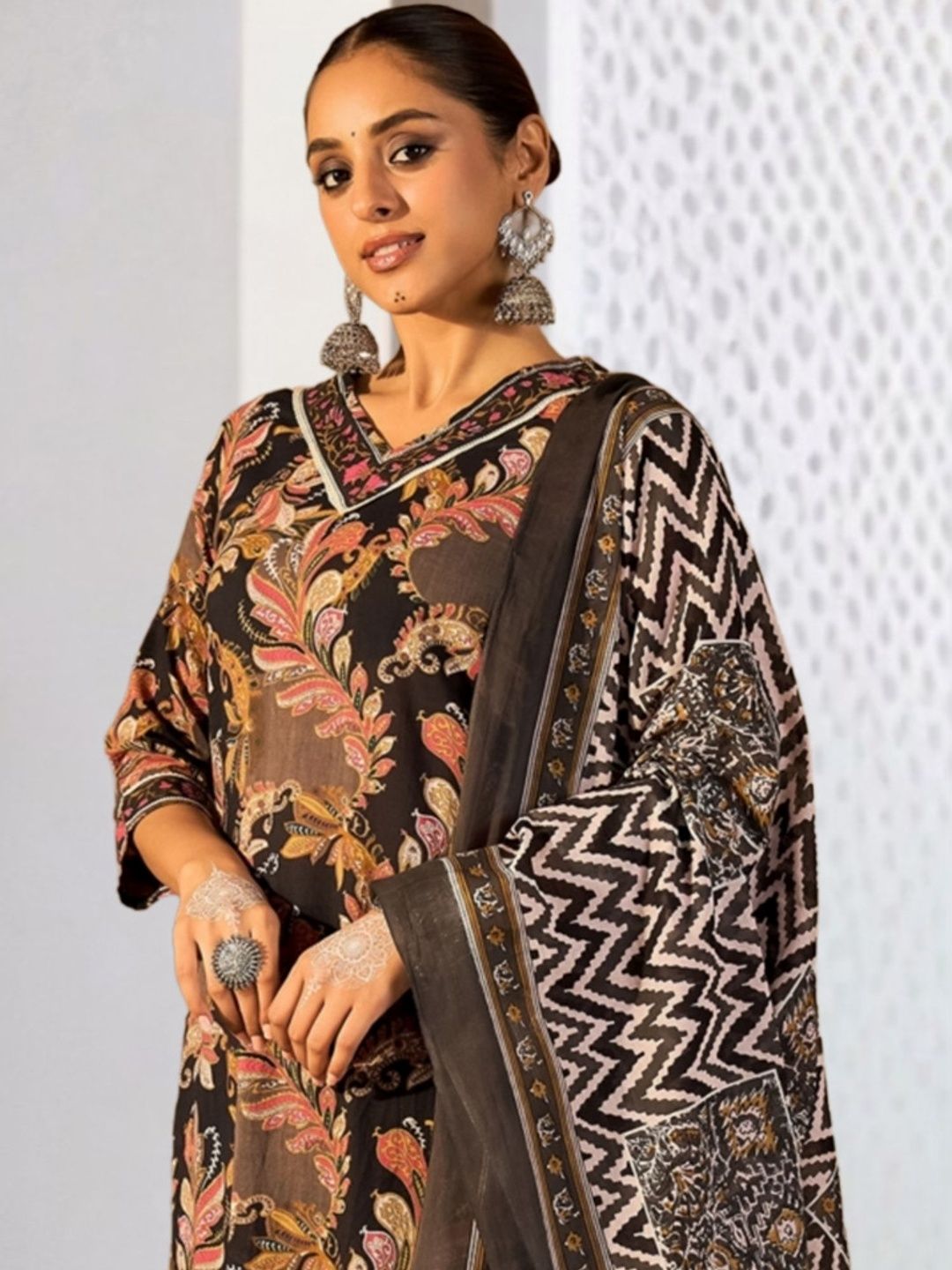 Women Ethnic Motifs Printed Regular Pure Cotton Kurta with Trousers & With Dupatta