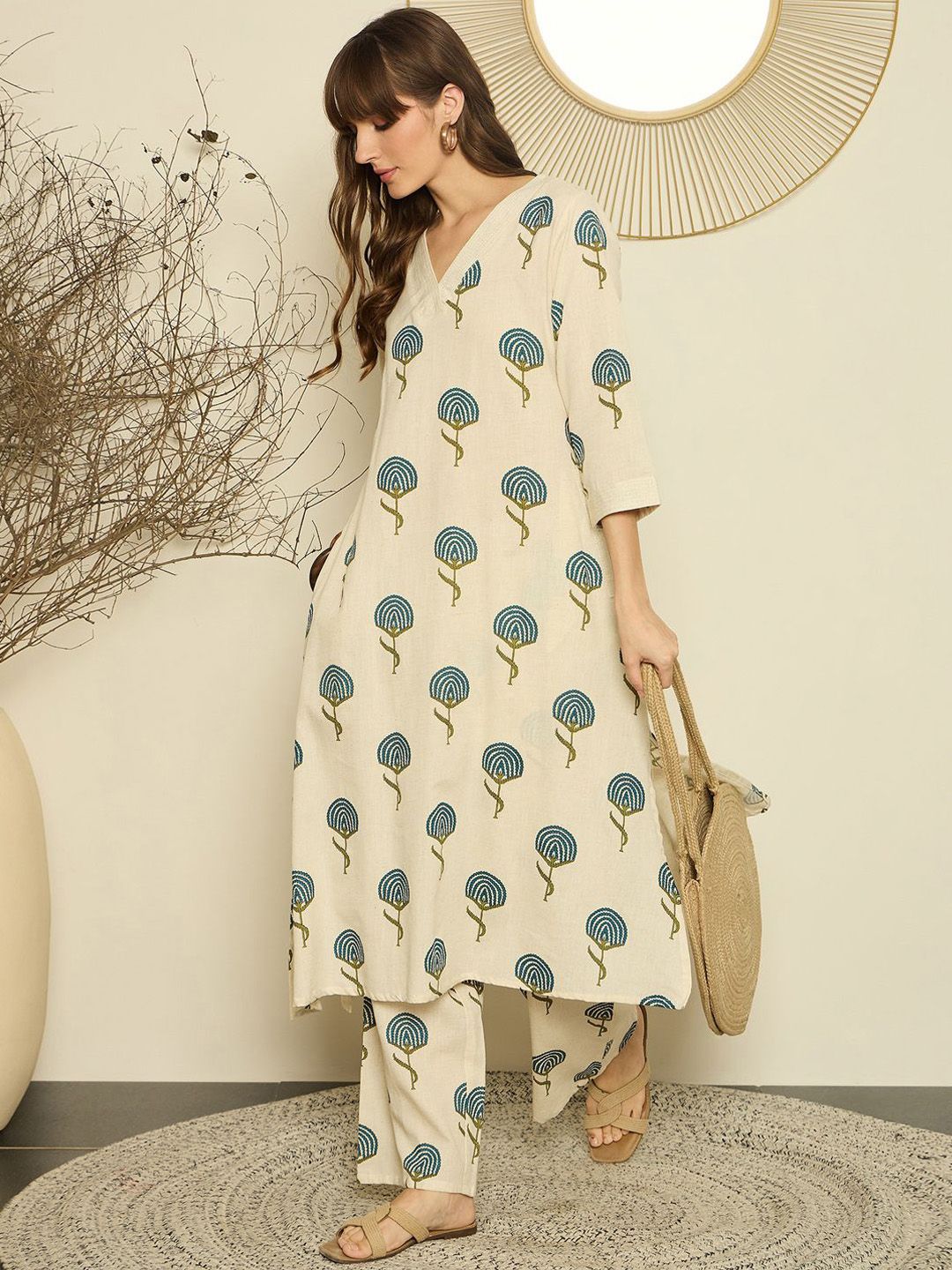Women Ethnic Motifs Printed A-Line Kurta with Palazzo