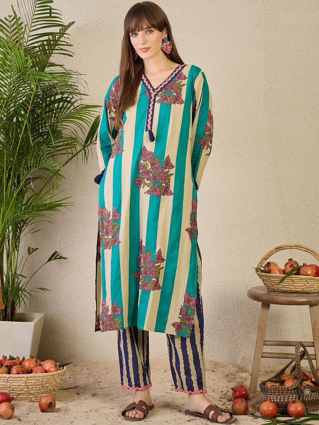 Women Floral Printed Regular Pure Cotton Kurta with Trousers & Dupatta