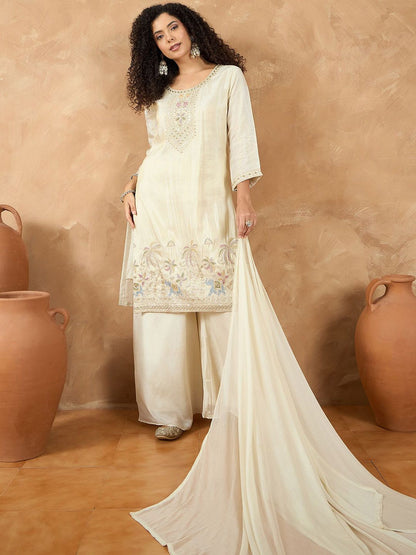 Indyancart VA Women Ethnic Motifs Embroidered Kurta with Palazzo & Dupatta