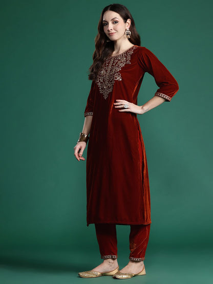 Indyancart IE Floral Embroidered Velvet Kurta with Trousers & With Dupatta