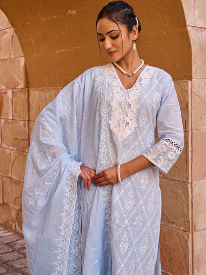 Women Ethnic Motifs Embroidered Regular Thread Work Pure Cotton Kurta with Trousers & With Dupatta