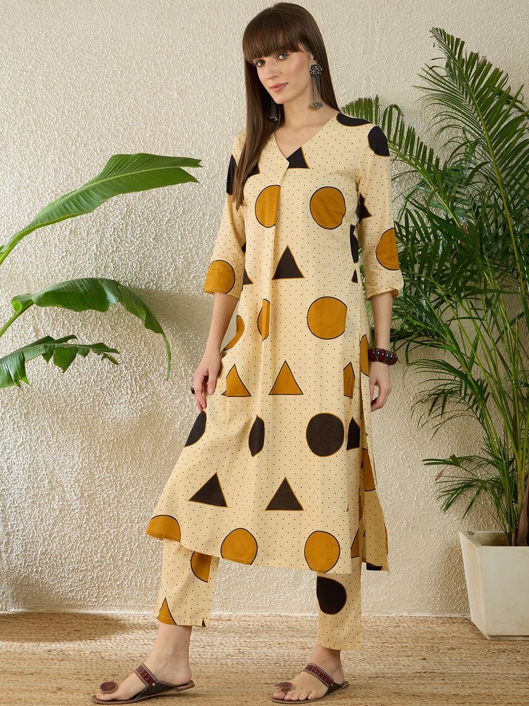 Women Printed Regular Pure Cotton Kurta with Trousers