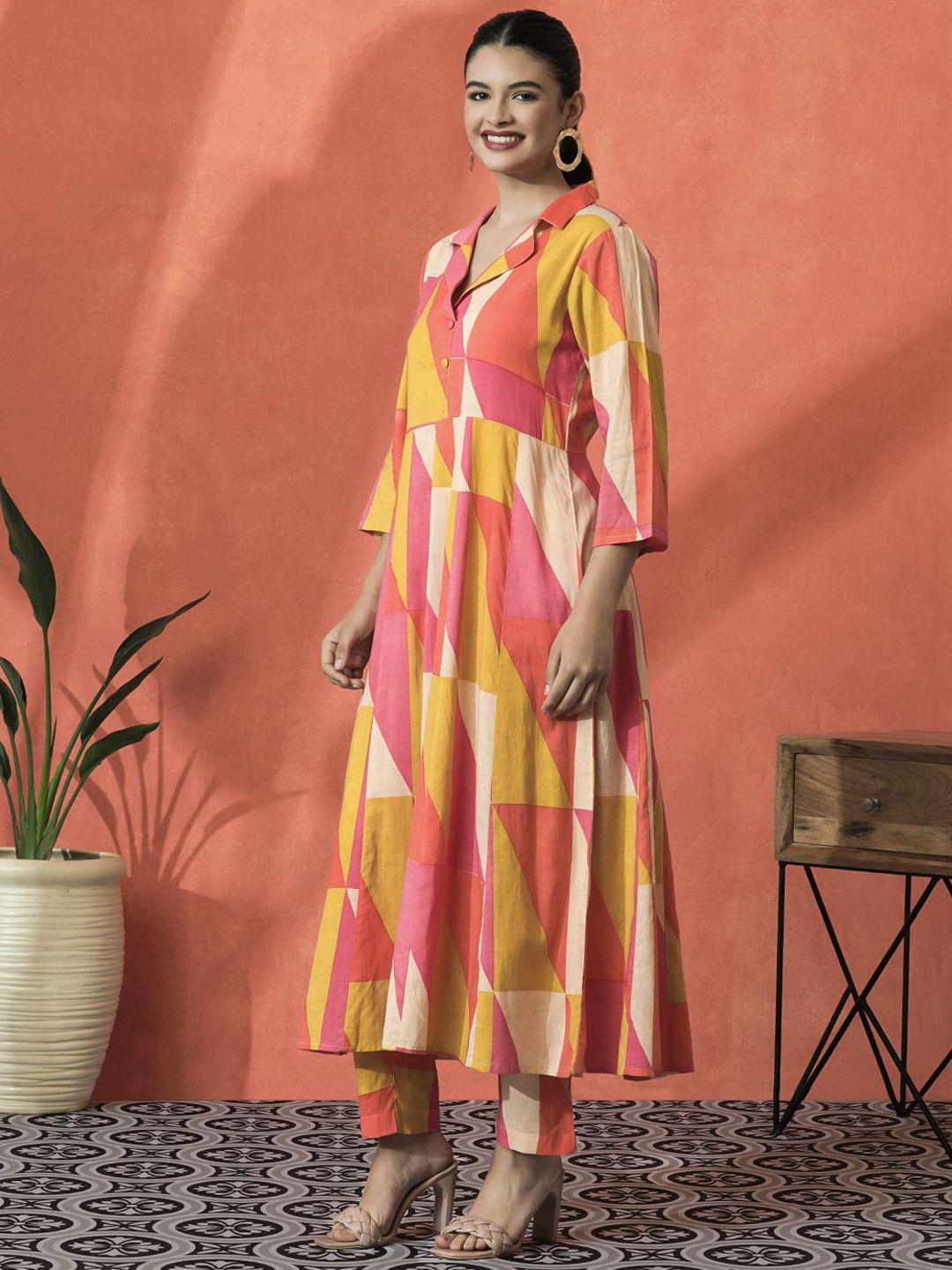 Indyancart SN Women's Colourblocked Shirt Collar A-Line Pure Cotton Kurta With Trousers
