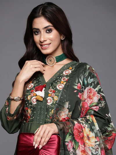 Dhiyona IE Women Floral Embroidered Thread Work Kurta with Trousers & Dupatta