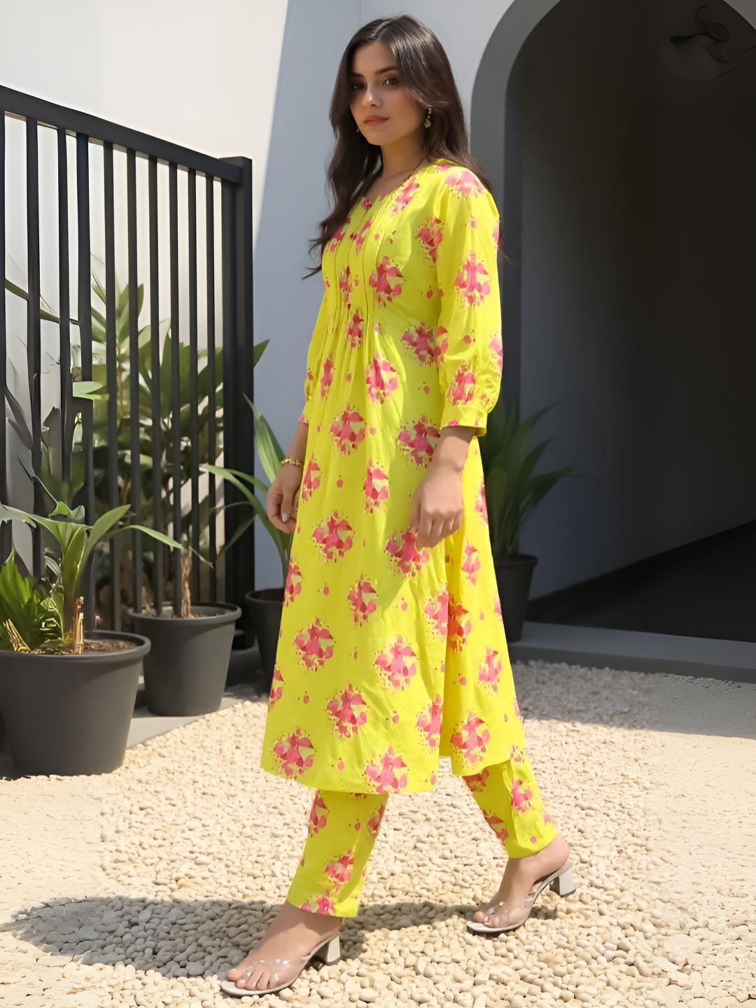 Indyancart IE Printed Pure Cotton Tunic & Trousers