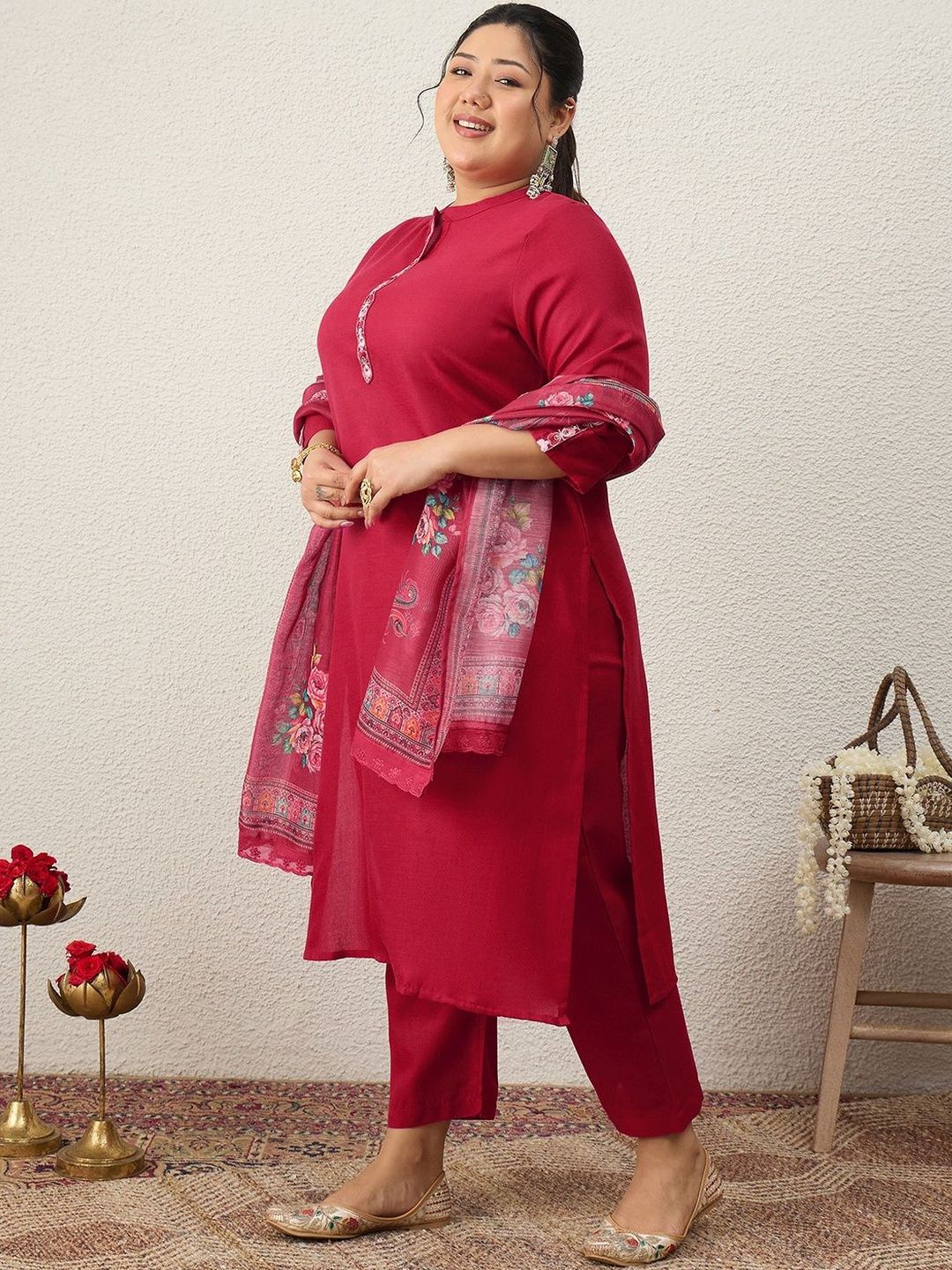 Indyancart Women's Ethnic Motifs Regular Thread Work Kurta with Trousers & With Dupatta