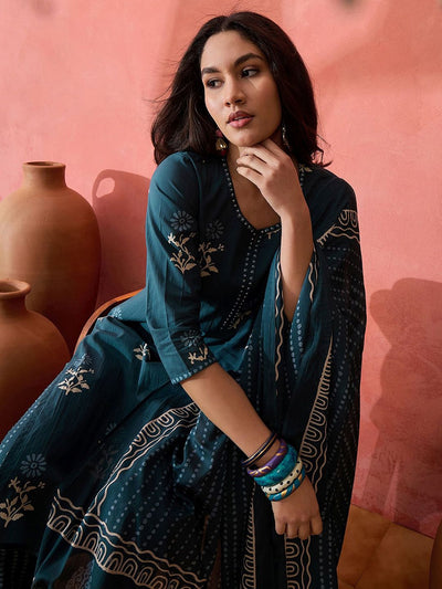 Indyancart SN Women's Floral Printed Straight Kurta & Trousers With Dupatta
