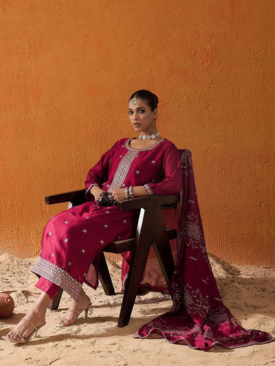 Indyancart IE Ethnic Motifs Embroidered Thread Work Straight Kurta With Trousers & Dupatta