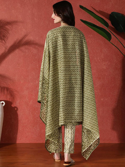 Indyancart SN Women's Printed Pure Cotton Kurta & Trouser With Dupatta