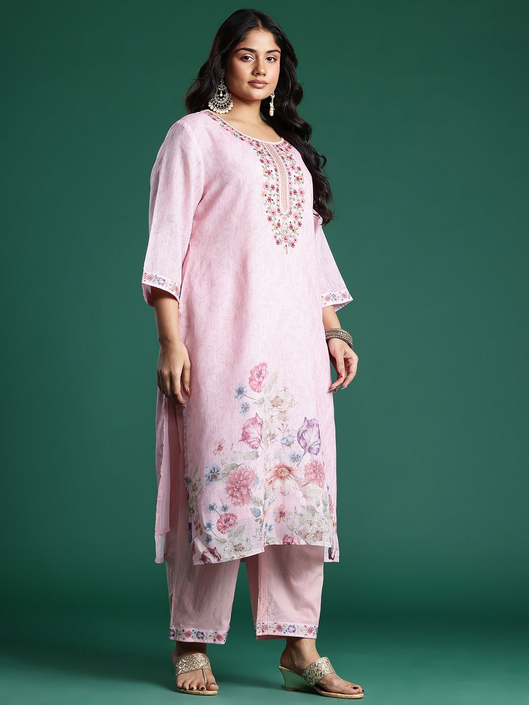 Indyancart Women's Plus Size Floral Print Thread Work Kurta with Palazzos & Dupatta