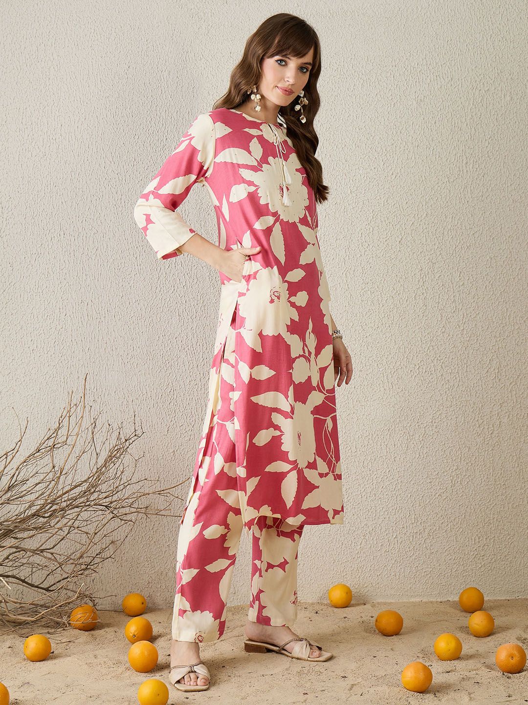 Women Peach Floral Printed Regular Kurta with Trousers