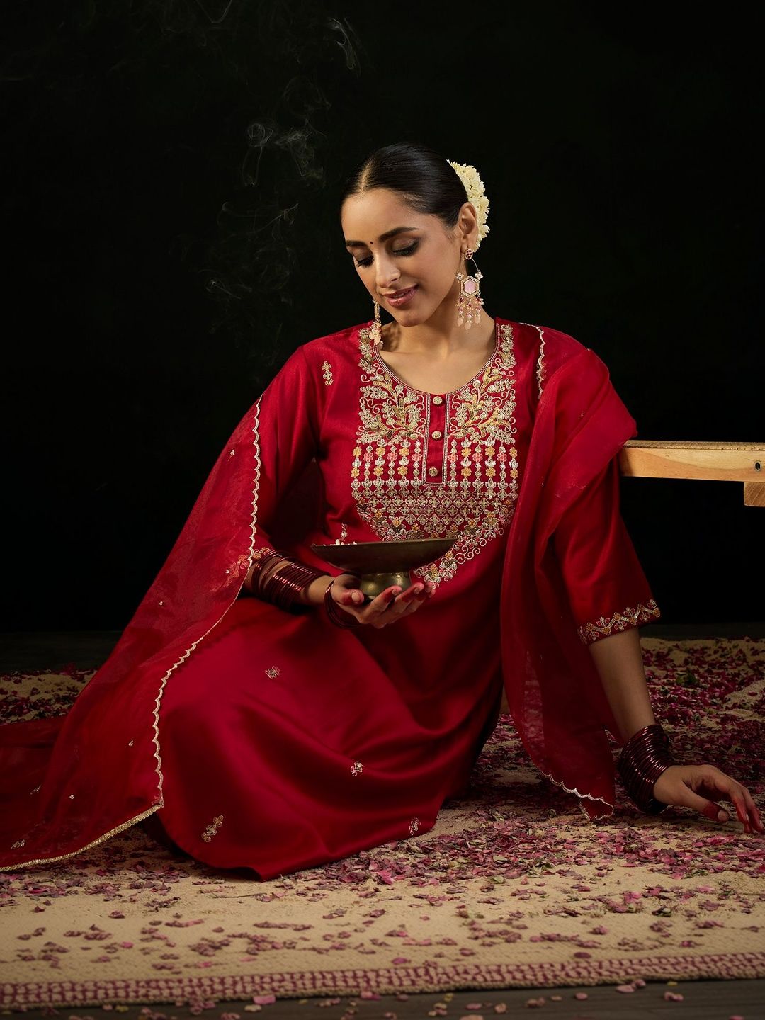 Women Ethnic Motifs Embroidered Regular Sequinned Liva Kurta with Trousers & With Dupatta