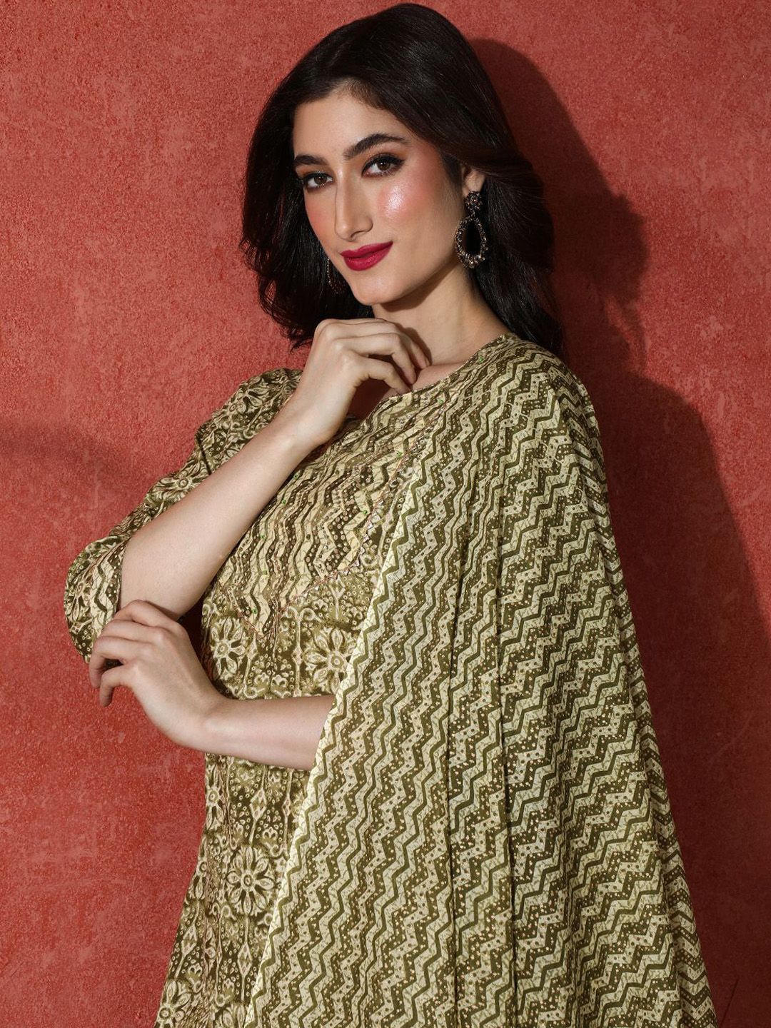 Indyancart SN Women's Printed Pure Cotton Kurta & Trouser With Dupatta