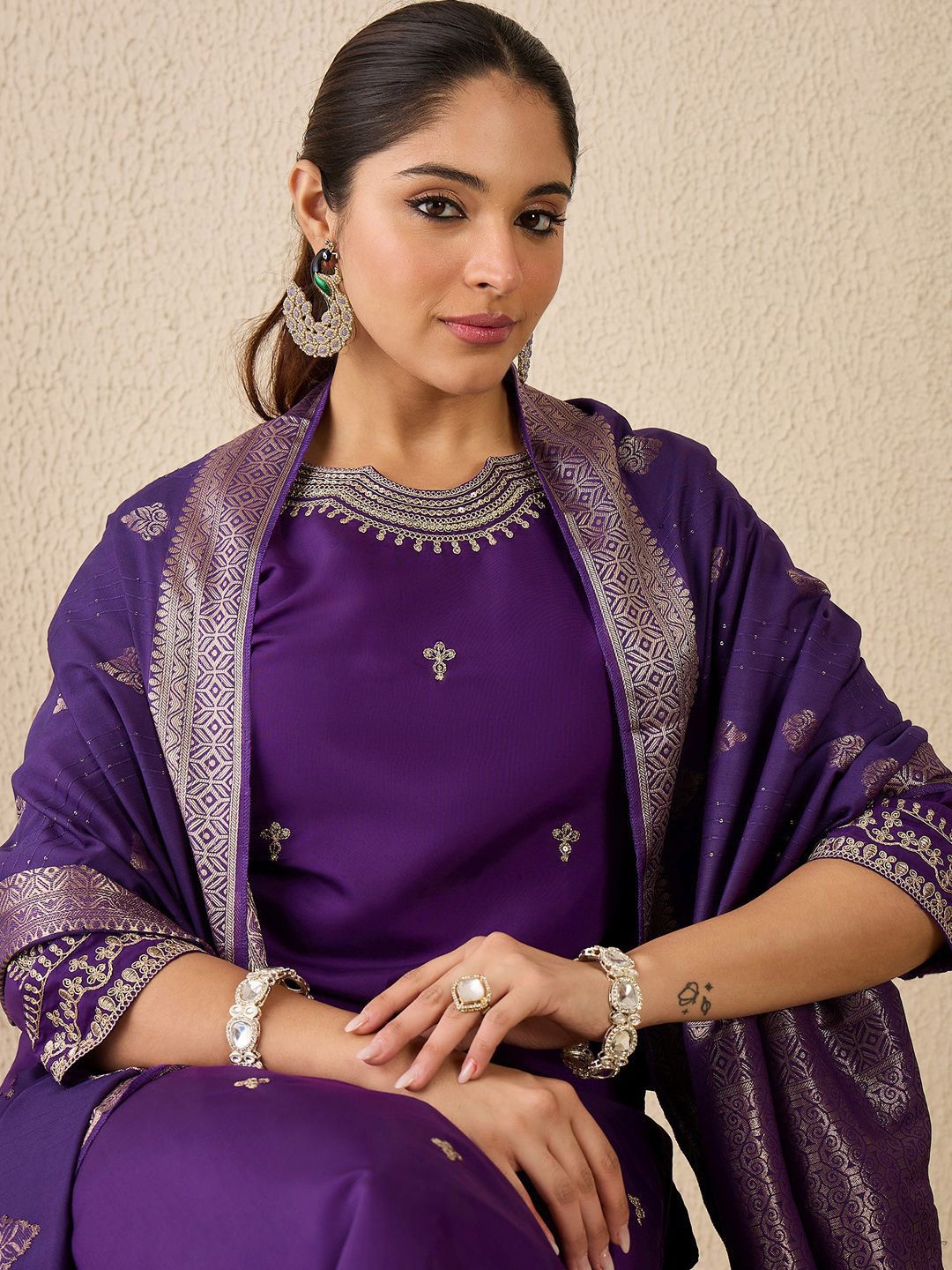 Women Ethnic Motifs Printed Kurta with Trousers & Dupatta