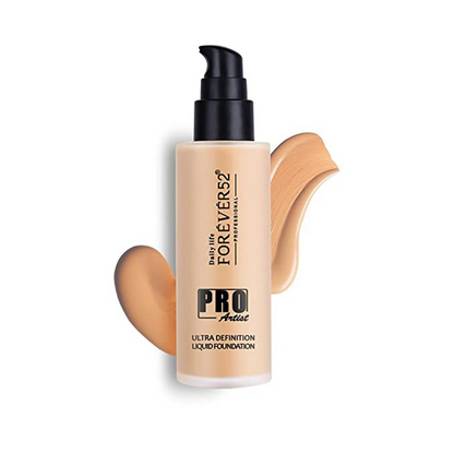 Daily Life Forever52 Pro Artist Ultra Definition Liquid Foundation in Pecan, showcasing smooth liquid foundation application.