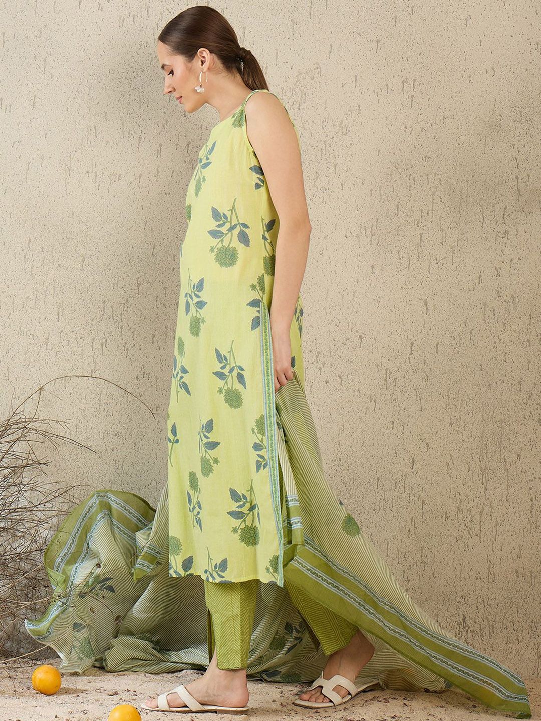 Women Floral Printed Pure Cotton Kurta with Trouser & Dupatta