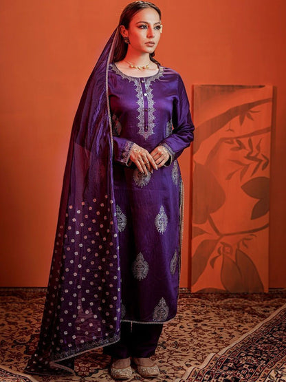Indyancart SN Women's Ethnic Motifs Printed Kurta with Trousers & Dupatta