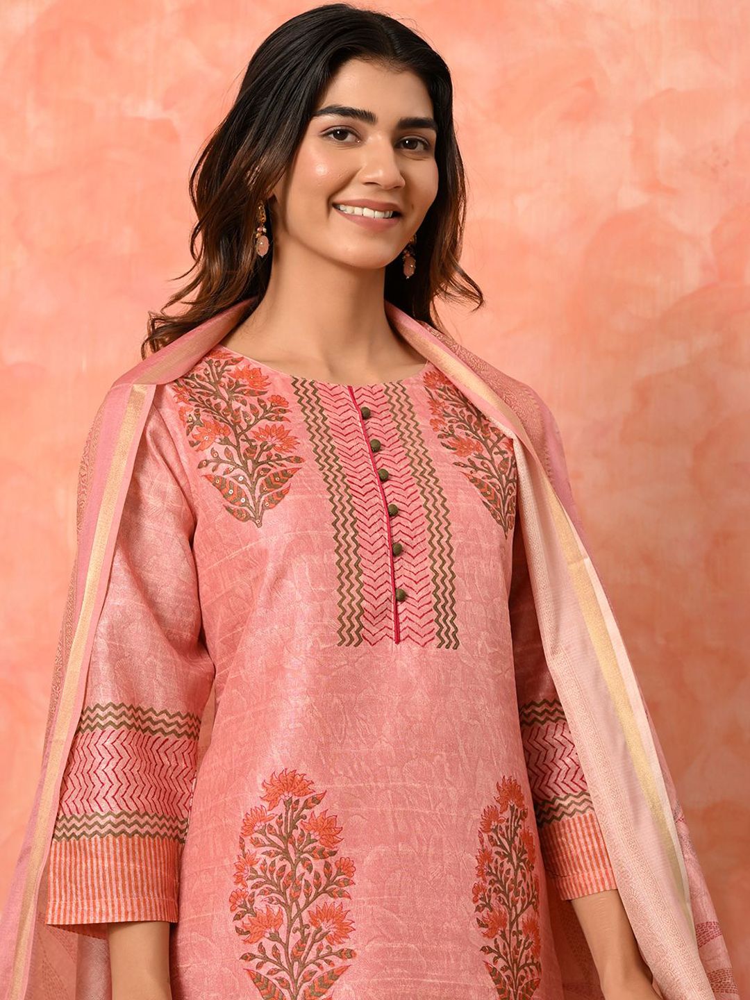 Indyancart SN Women's Floral Printed Kurta with Trousers & Dupatta
