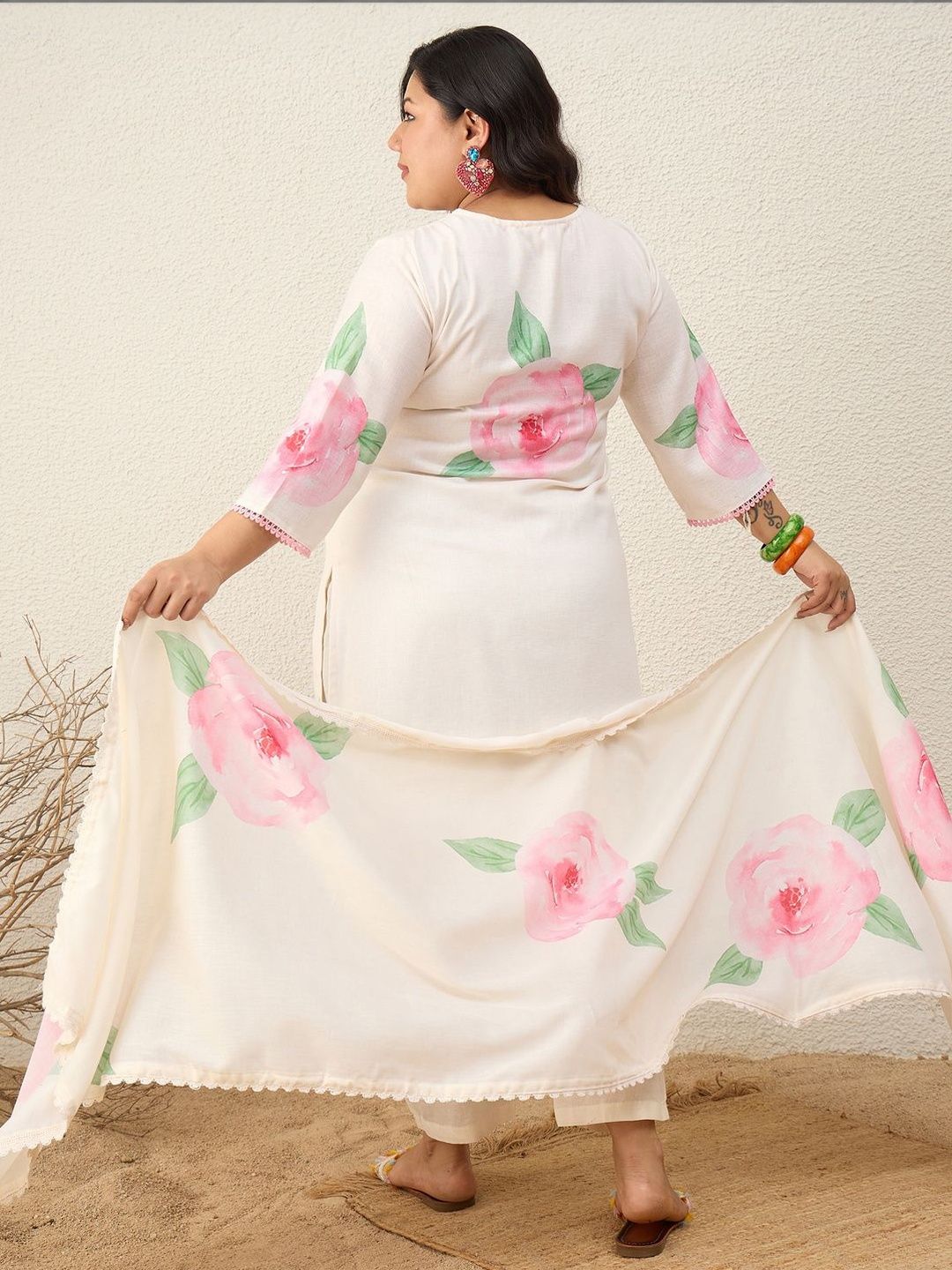 Indyancart Women's Floral Printed Regular Kurta with Trousers & With Dupatta