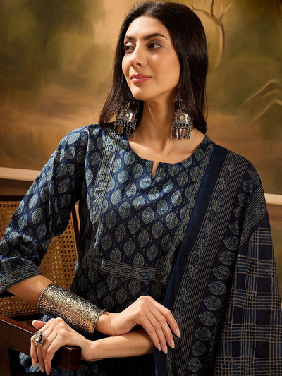 Indyancart SN Women's Floral Printed Pure Cotton Straight Kurta With Trousers & Dupatta