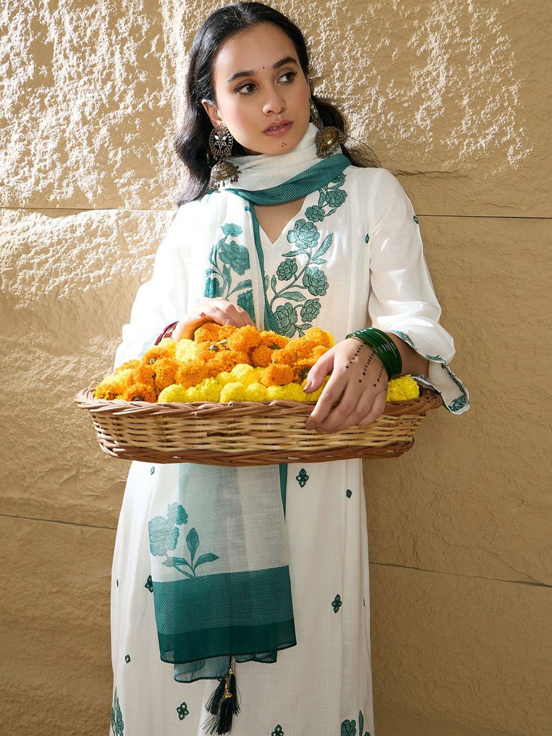 Indyancart IE Women Floral Embroidered Thread Work Pure Cotton Kurta with Trousers & Dupatta