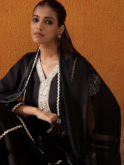Dhiyona IE Ethnic Motifs Embroidered Mirror Work Straight Kurta With Trousers & Dupatta