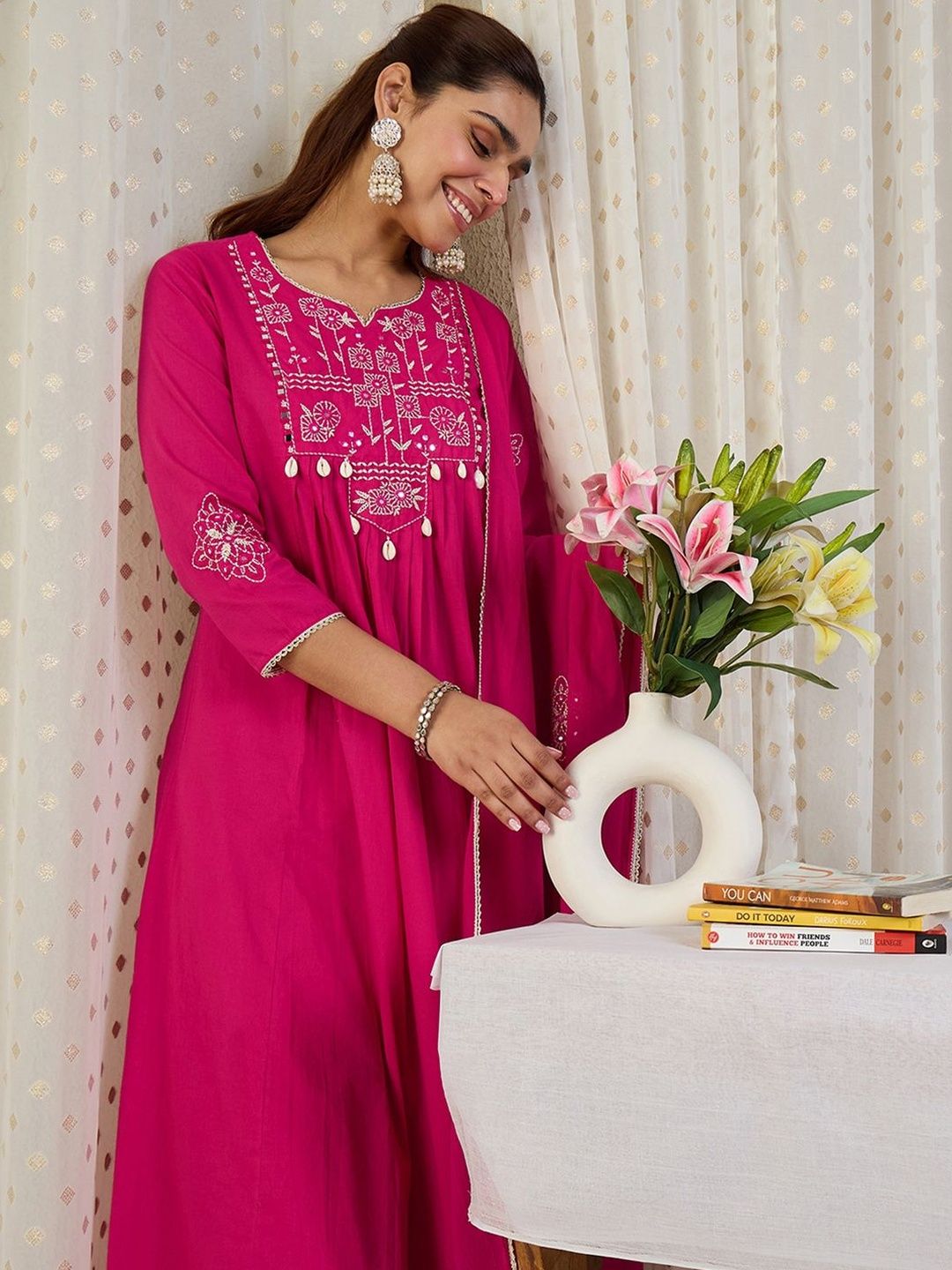 Ethnic Motifs Embroidered Thread Work Pure Cotton Kurta With Trousers & Dupatta