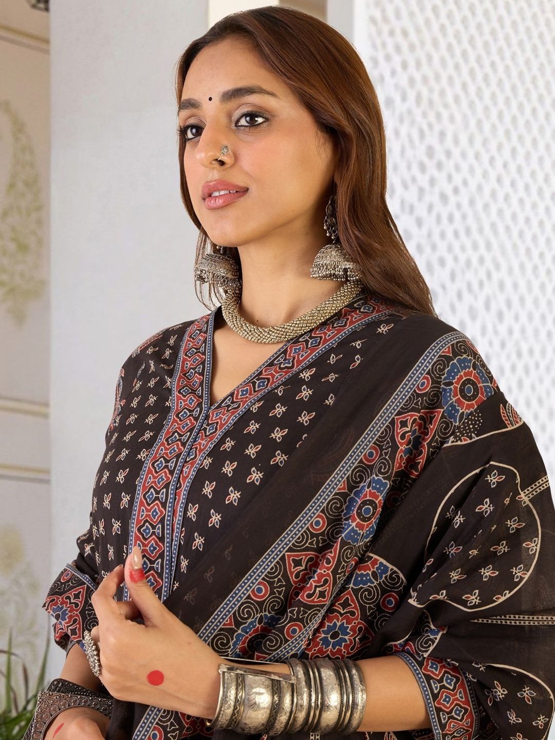 Women Ethnic Motifs Printed Regular Pure Cotton Kurta with Trousers & With Dupatta