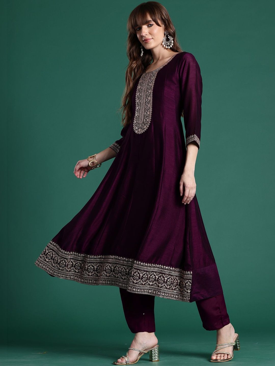 Women Ethnic Motifs Embroidered Regular Kurta with Trousers & With Dupatta