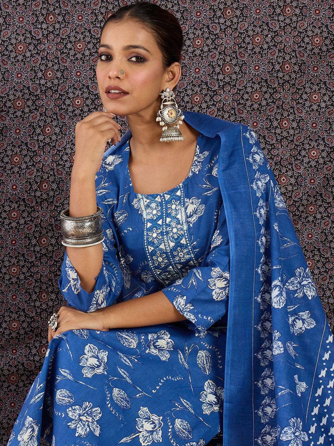 Women Floral Printed Regular Mirror Work Kurta with Trousers & With Dupatta