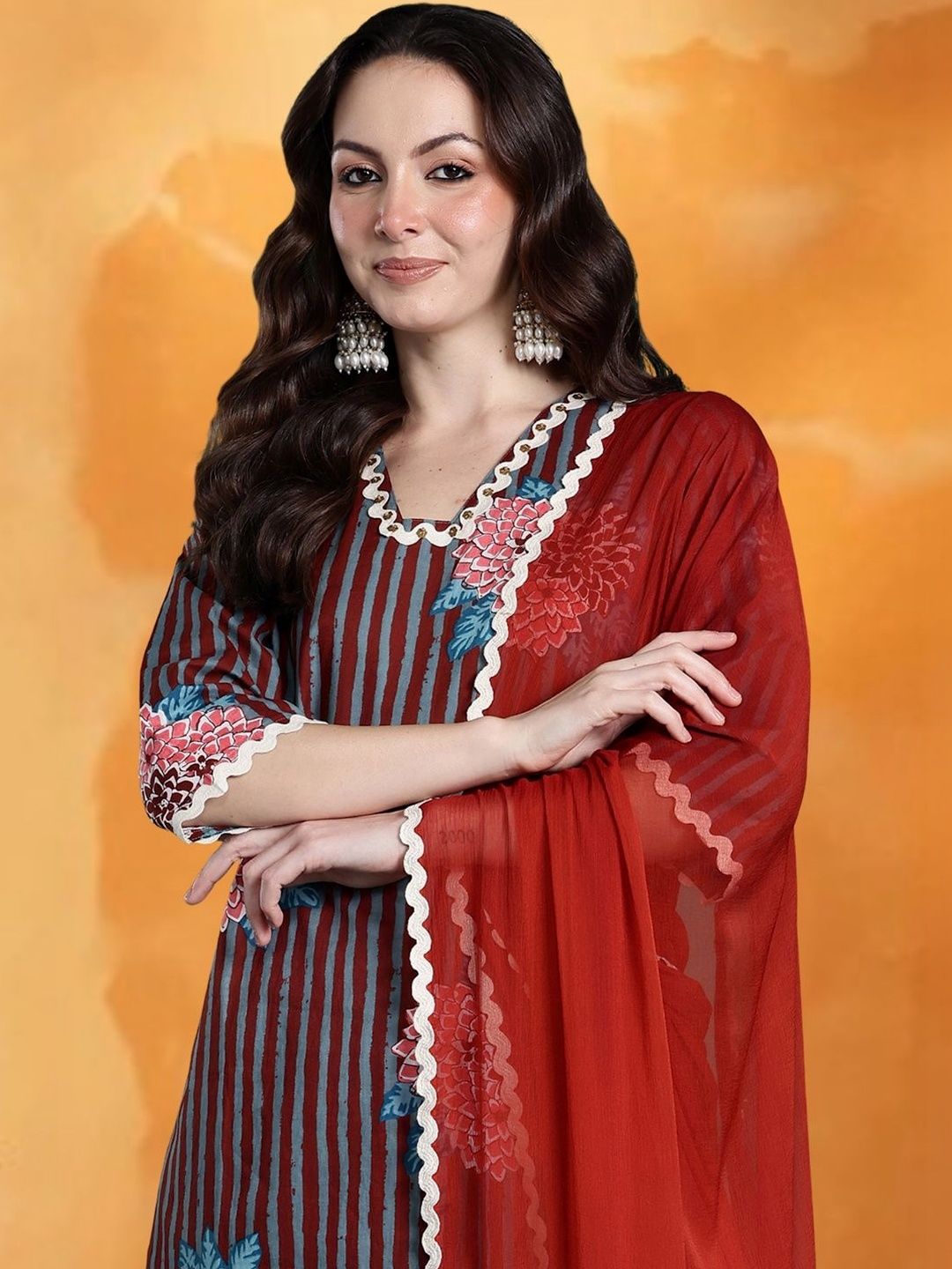 Women Printed Regular Pure Cotton Kurta with Trousers & With Dupatta