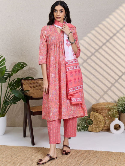 Women Floral Printed Empire Pure Cotton Kurta with Trousers & With Dupatta