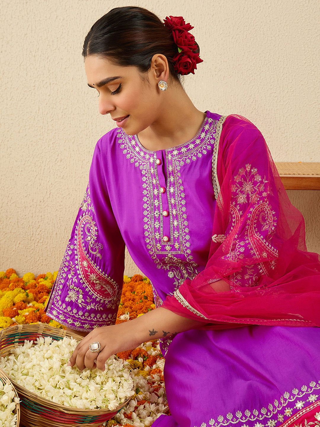 Women Ethnic Motifs Embroidered Zardozi Work Kurta with Trousers & Dupatta