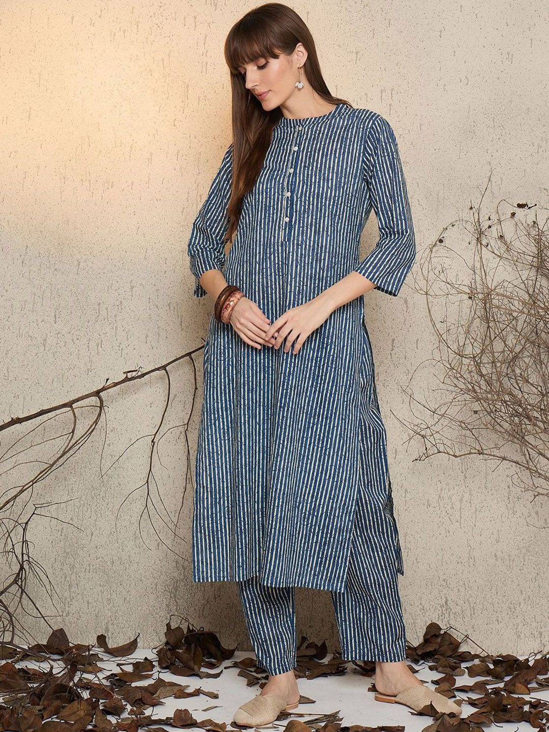 Women Striped Pure Cotton Kurta with Trouser