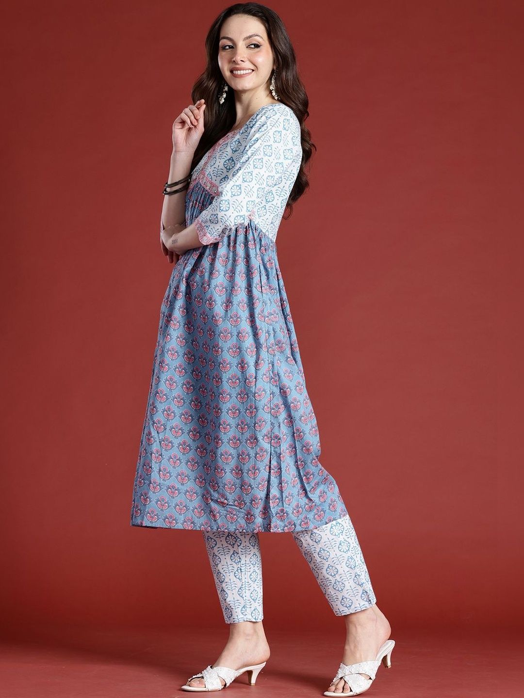 Women Ethnic Motifs Printed Empire Beads and Stones Pure Cotton Kurta with Trousers & With Dupatta