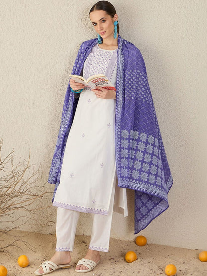 Women Ethnic Motifs Embroidered Regular Thread Work Pure Cotton Kurta with Trousers & With Dupatta