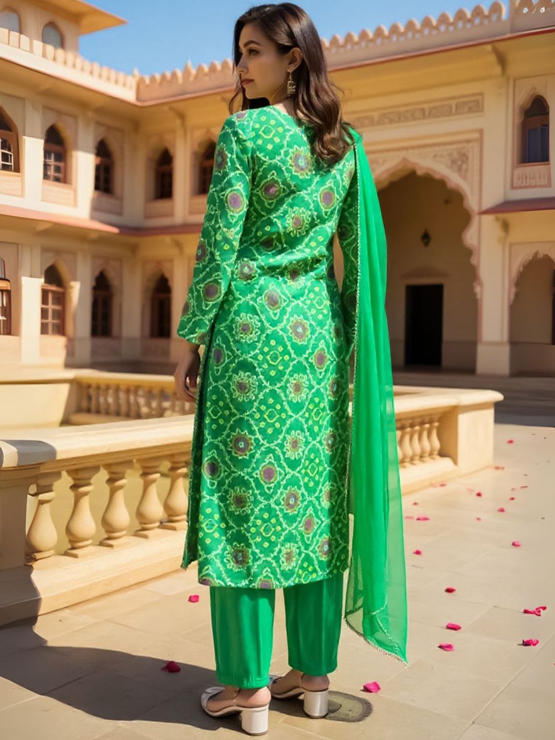 Ethnic Motifs Embroidered Sequinned Straight Kurta With Trousers & Dupatta