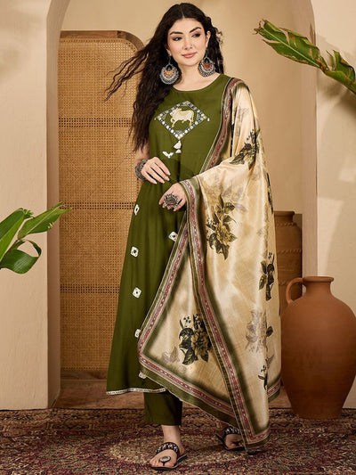 Indyancart SN Women's Bandhani Printed Sleeveless Thread Work A-Line Kurta & Trousers With Dupatta