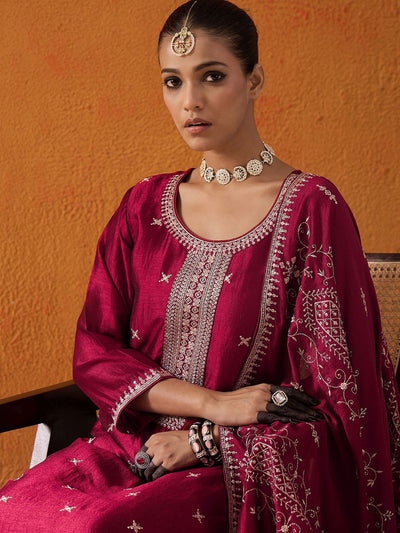 Indyancart IE Ethnic Motifs Embroidered Thread Work Straight Kurta With Trousers & Dupatta