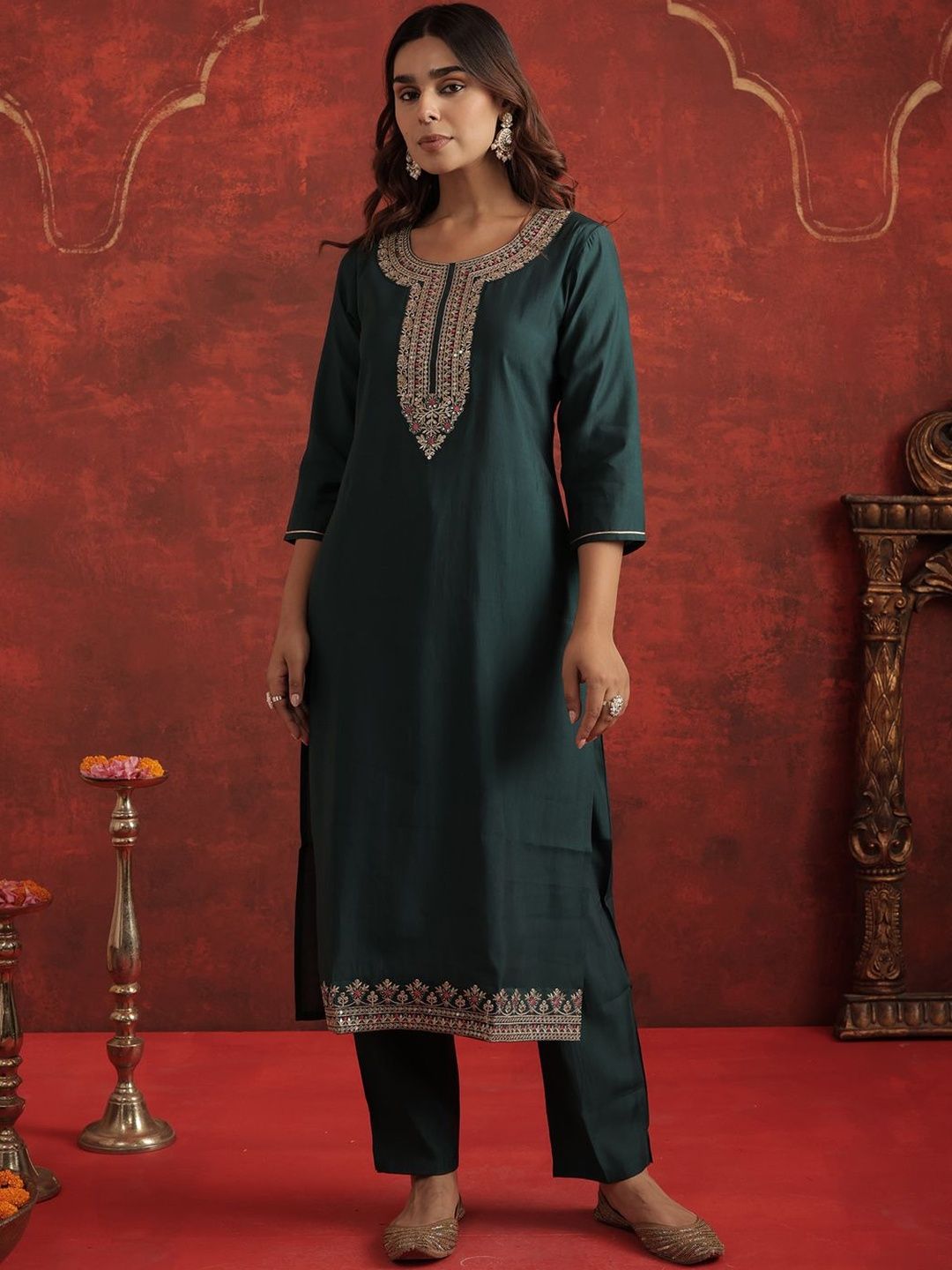 Women Ethnic Motifs Embroidered Kurta with Trousers & Dupatta